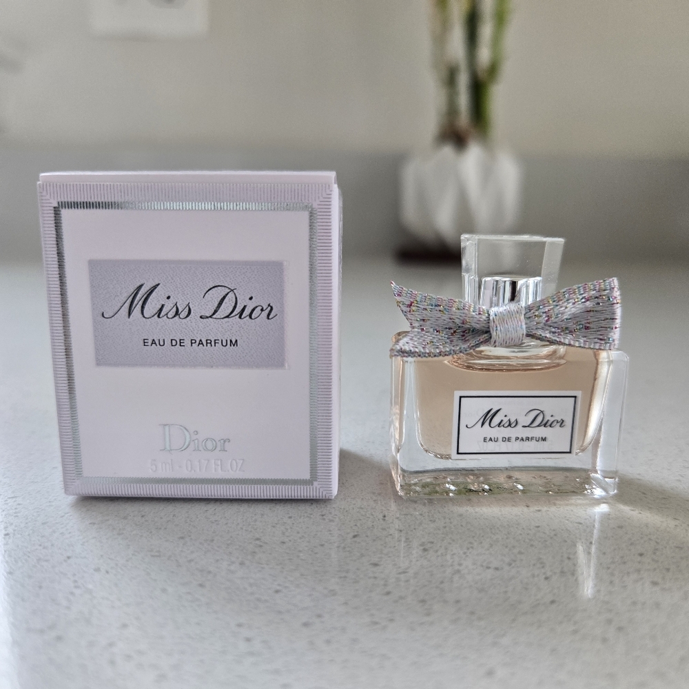NIB Miss Dior Eau de Parfum 5ml